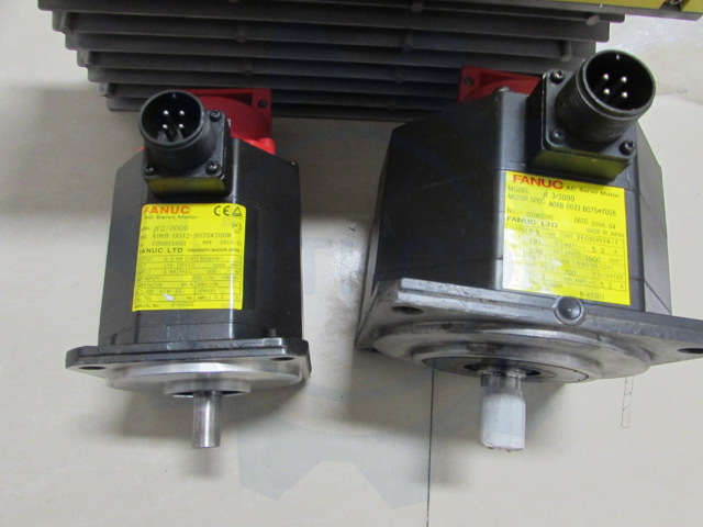 A06B-0033-B075 Fanuc servo motor