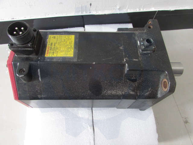 A06B-0246-B400 Fanuc servo motor