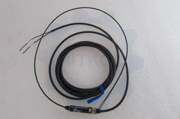 E2EC-CR8D1 Omron Sensor