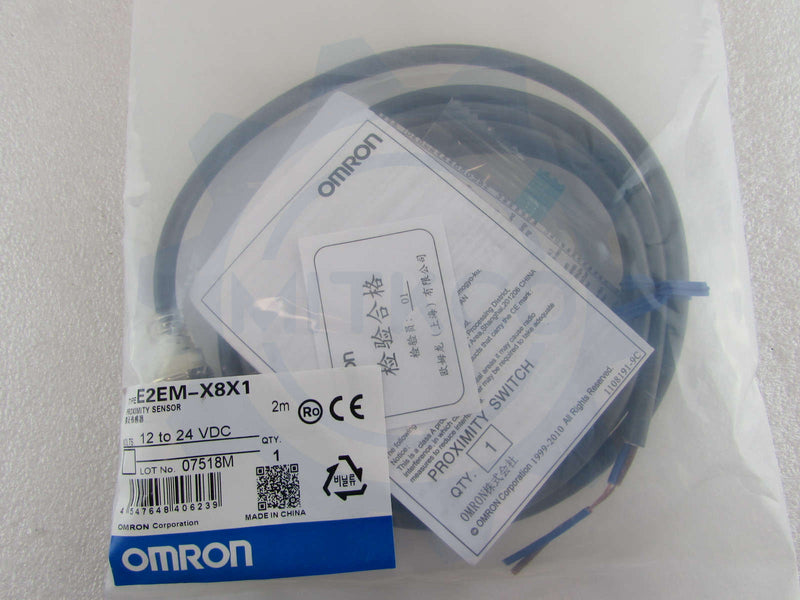 E2EM-X8X1 Omron Sensor